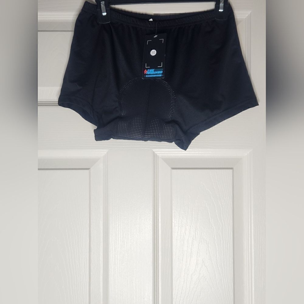 NWT ARSUXEO XL  Black MESH CYCLING SHORTS - MEN'S